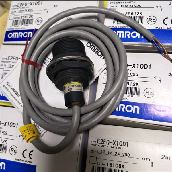 OMRON歐姆龍 光纖放大器E3X-CN21